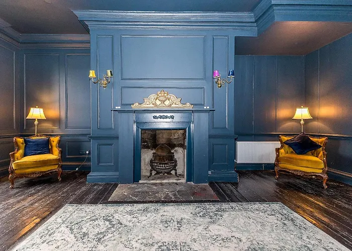 Leinster Apartment, 7 Henrietta Street, Centre *