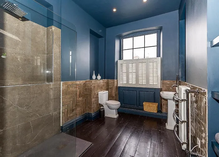 דירה Leinster Apartment, 7 Henrietta Street, Centre דבלין