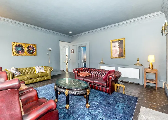 Lejlighed Leinster Apartment, 7 Henrietta Street, Centre