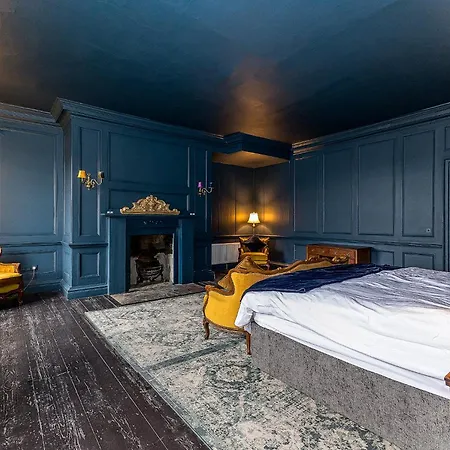 Leinster Apartment, 7 Henrietta Street, Centre Apartamento Dublín